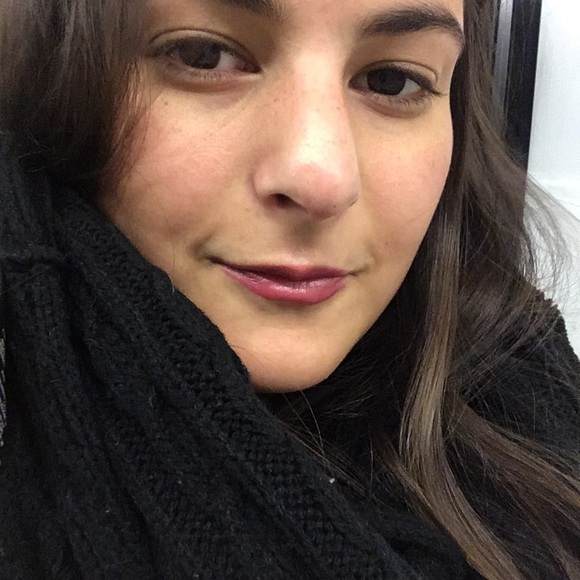 Meet your Posher! - Picture 1 of 1